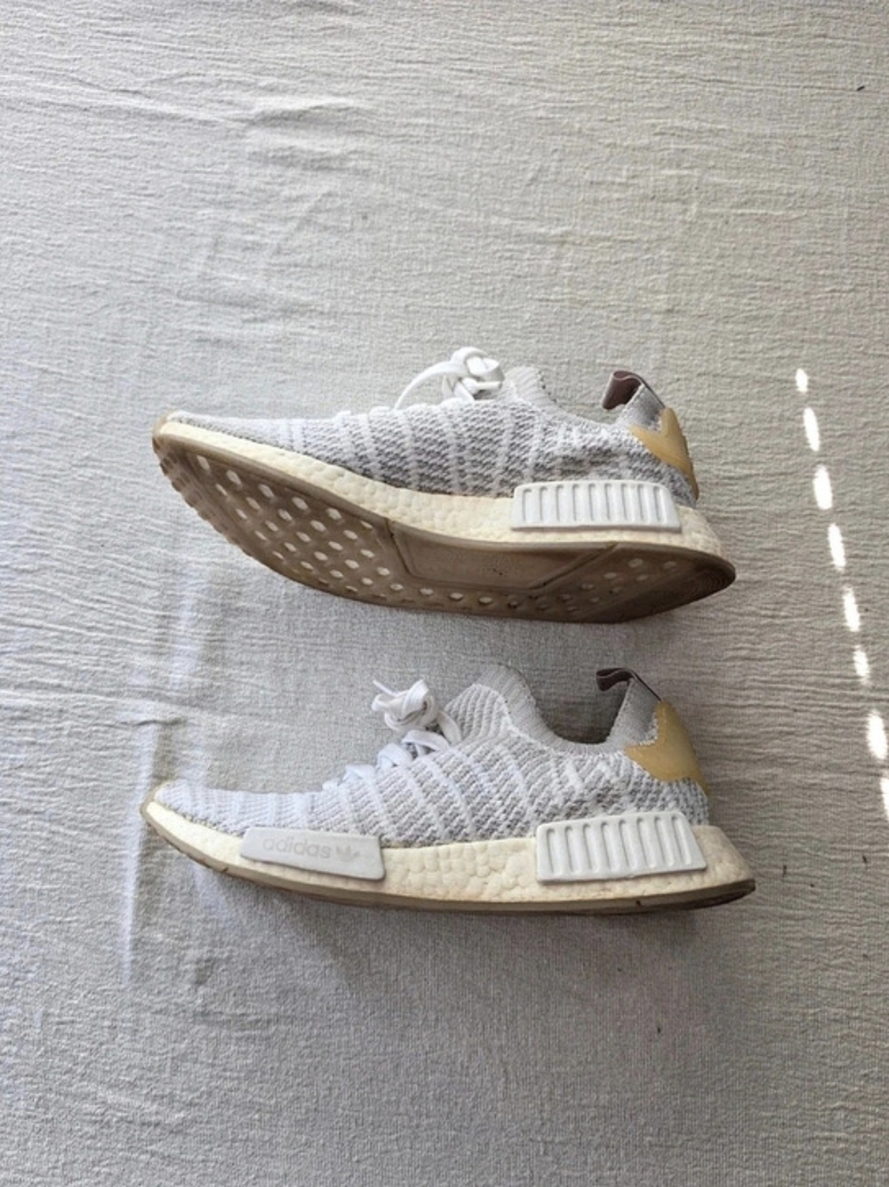 adidas NMD_R1 Sneakers US 8 White & Pink